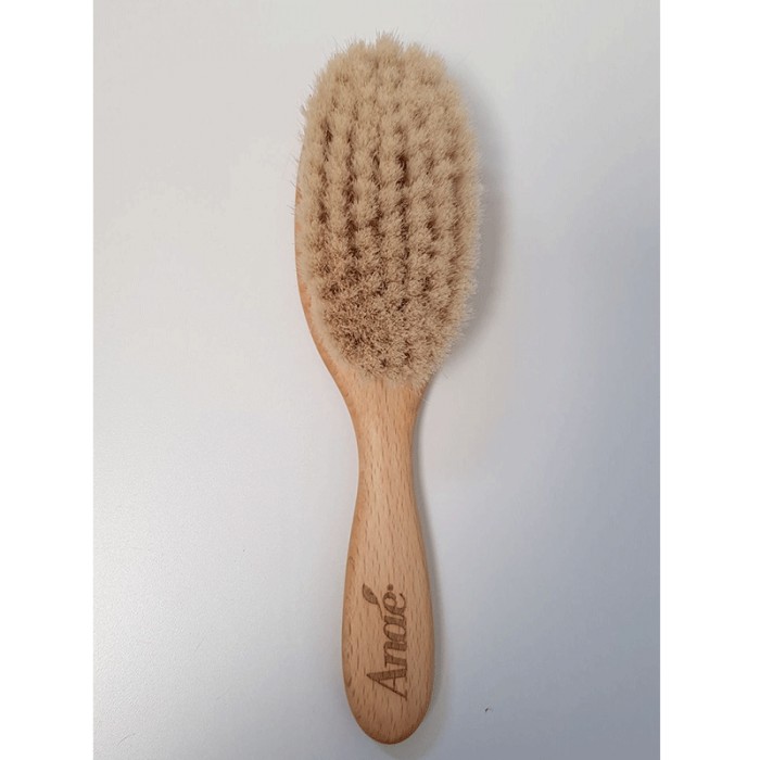 Brosse Bebe En Bois De Hetre Poils De Chevre